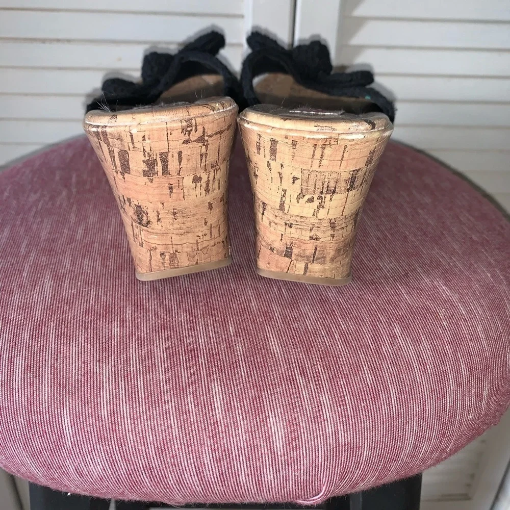 Dolce by Mojo Moxy “The Piper” Wedge Sandals Black and Cork 8.5 - Picture 7 of 8